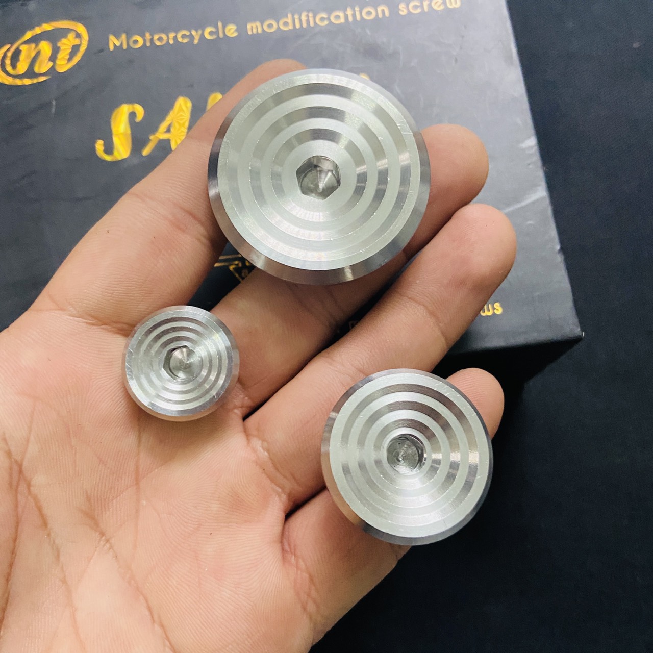 [SÁNG BÓNG] COMBO BỘ ốc mâm lửa, ốc mâm đề VÀ ỐC NẮP NHỚT XE MÁY INOX 304 gắn các loại xe WAVE, DREAM và các xe HONDA