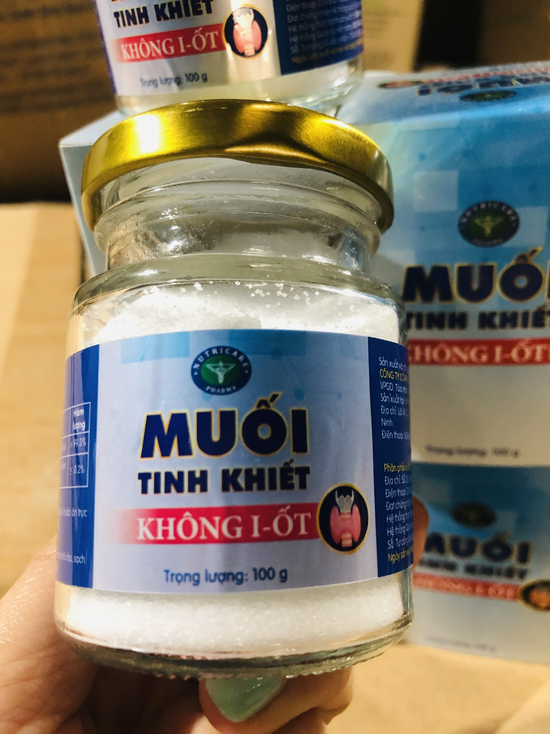 MUỐI TINH KHIẾT KHÔNG IOT( dùng cho người ăn kiêng iot)