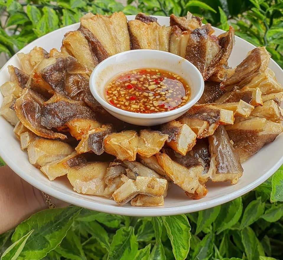 KHÔ CÁ ĐUỐI LOẠI LỚN, LOẠI 1 NƯỚNG GIÒN GIÒN, THƠM NGỌT CHUYÊN DÙM BIẾU TẶNG, NGON NGỌT, CÁNH TO