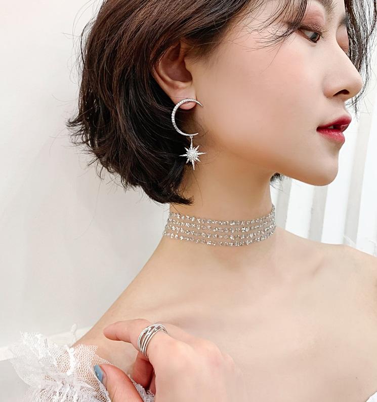 [HCM]Bông tai Bell Mew đính đá lấp lánh họa tiết trăng sao BT119