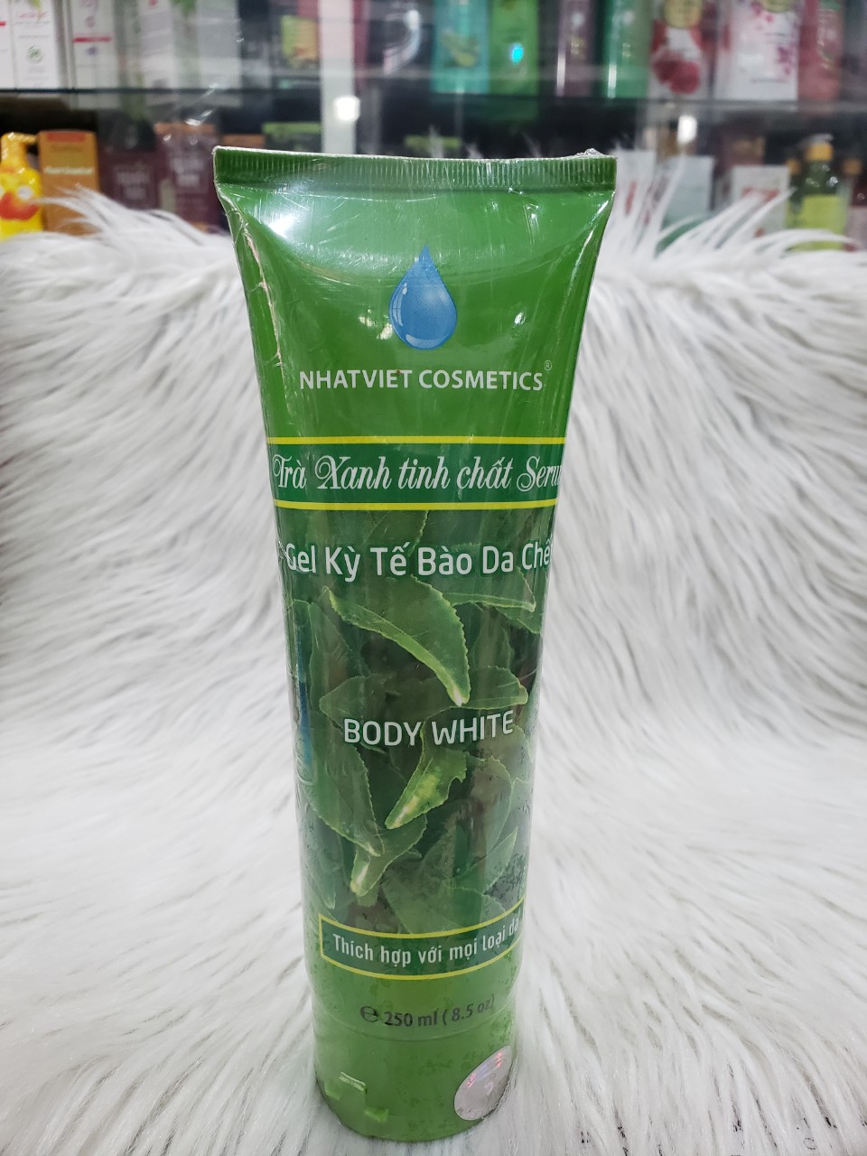 [HCM]Tẩy tế bào chết body Nhật Việt 250ml