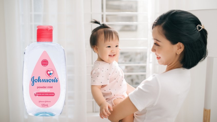 Nước Hoa Johnson Baby Power Mist Hương Phấn Hoa (C/50Ml)