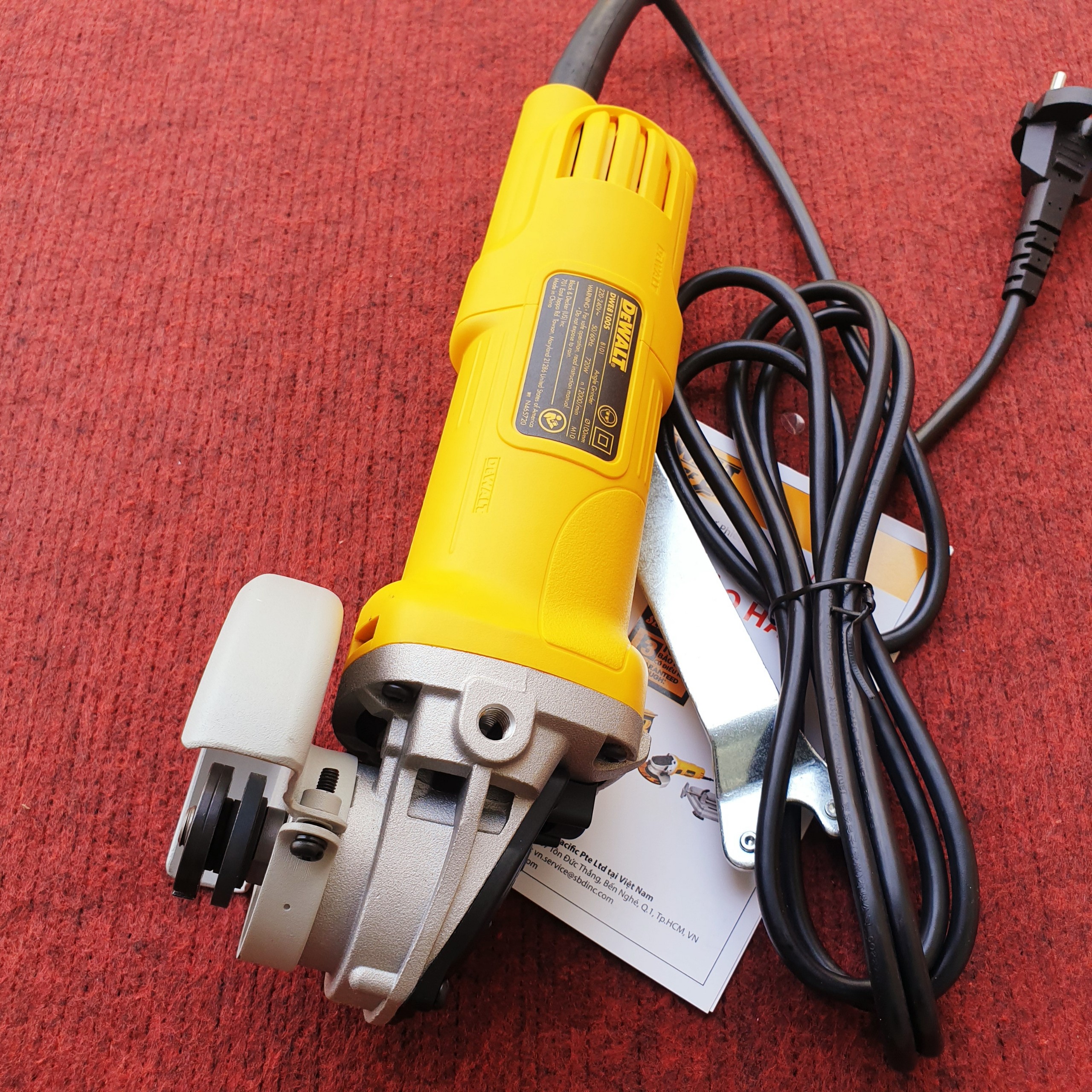 [HCM]Máy mài góc Dewalt DWE8100S công tắc trượt
