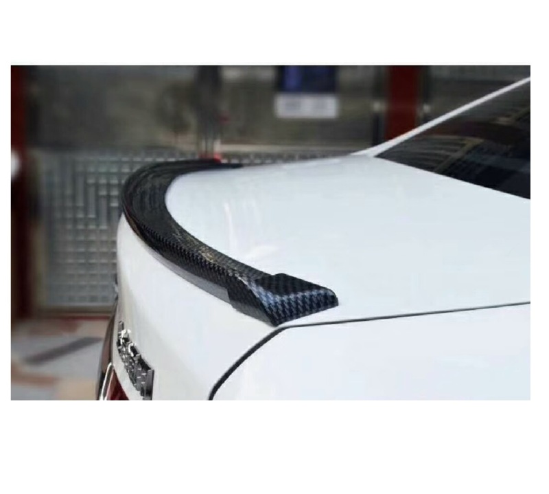 Đuôi Gió, Cánh Lướt Gió Cao Su Vân Carbon 3D Xe Ô Tô Phong Cách Thể Thao