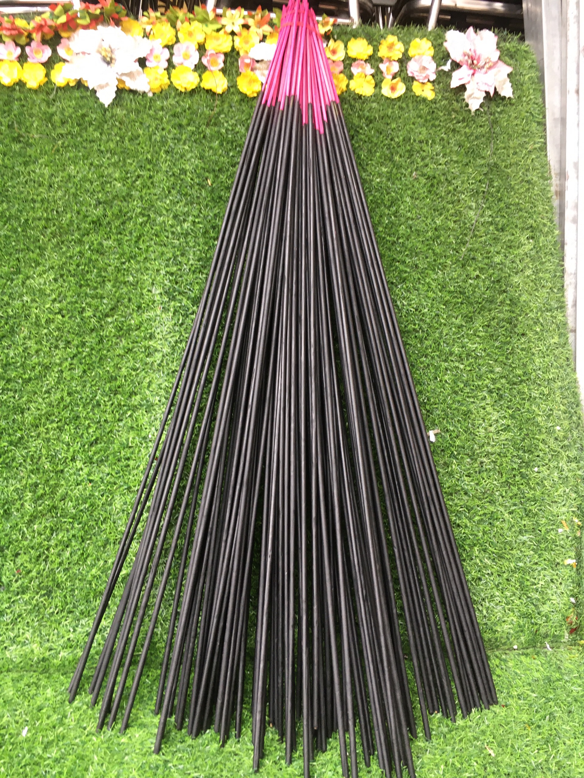 Hương đen làng Chóa (50 nén 80cm_se tay )