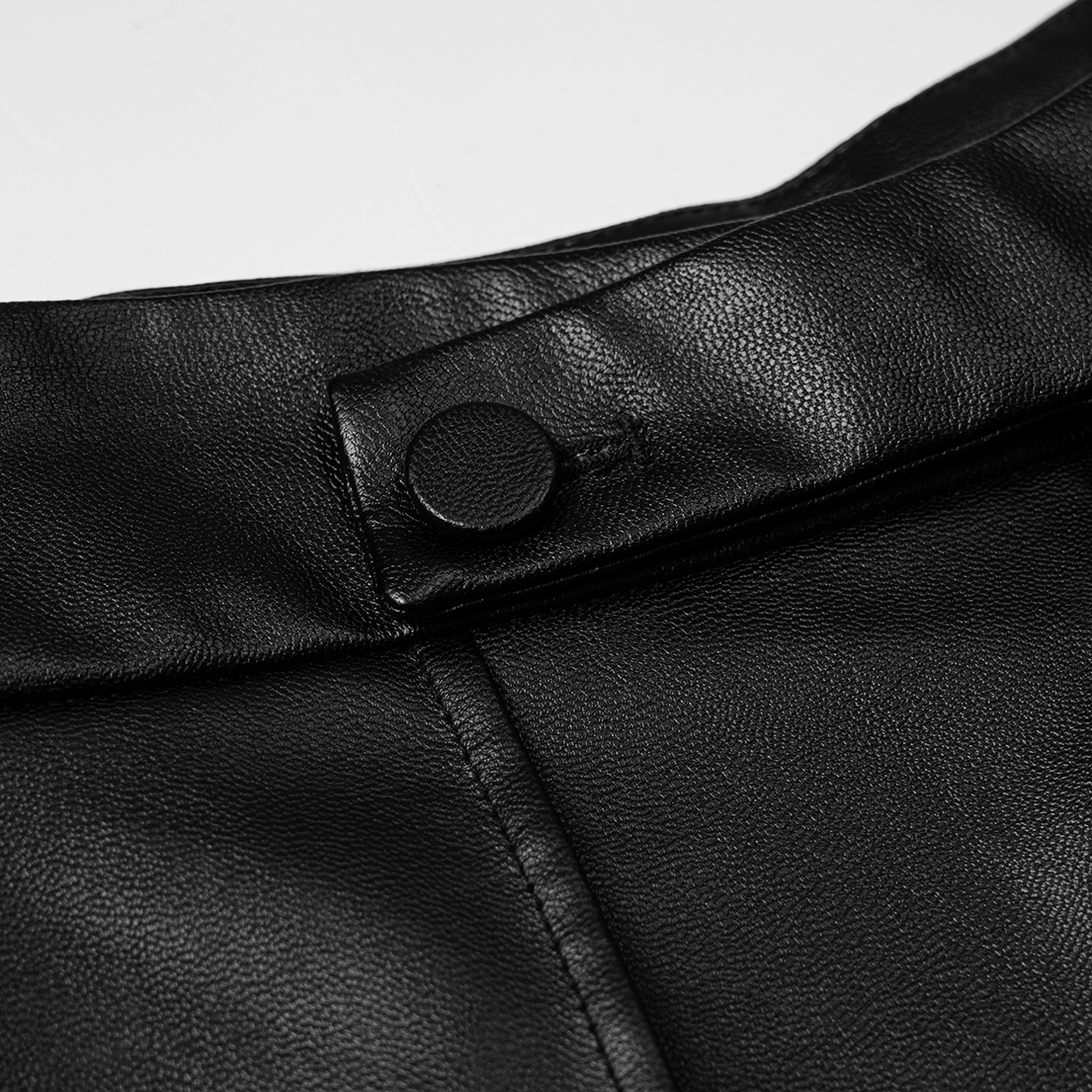Quần Sooc Da The Good/ Fasci Shorts