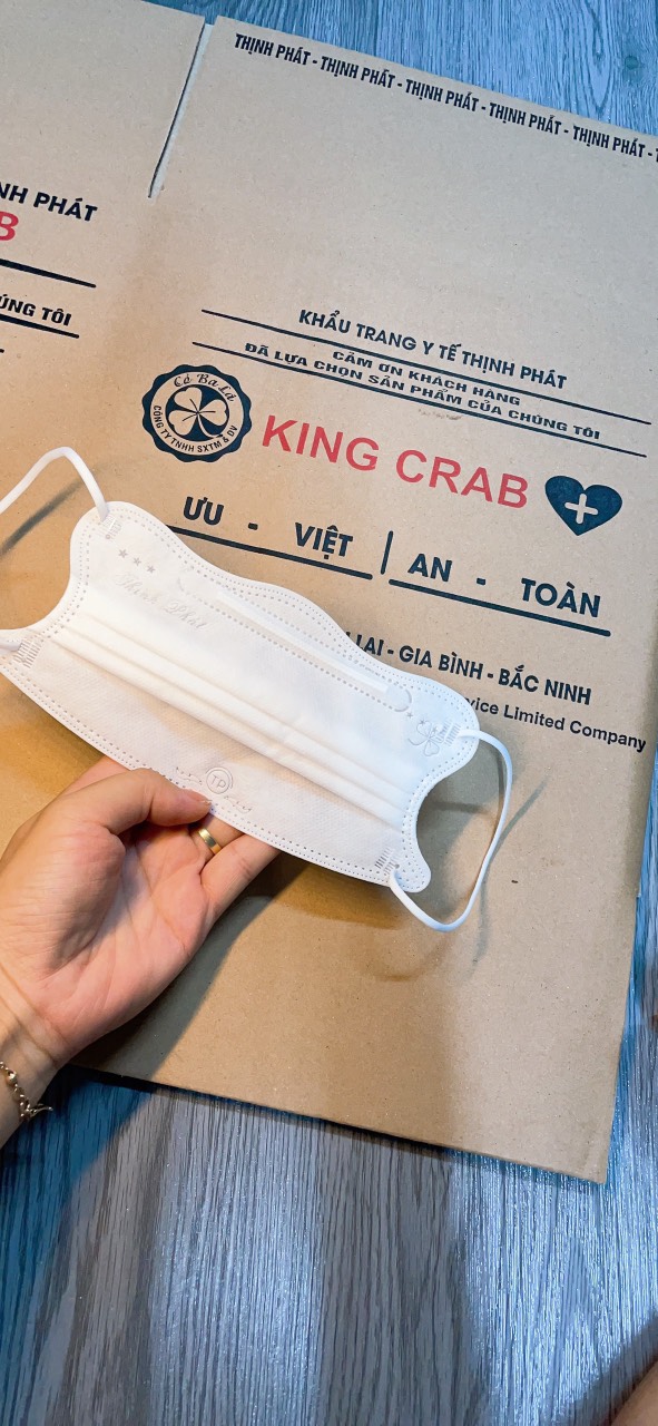 Thùng 300 chiếc khẩu trang y tế 4 lớp kiểu dáng Hàn Quốc mới  - Khẩu trang king crab Long Hưng