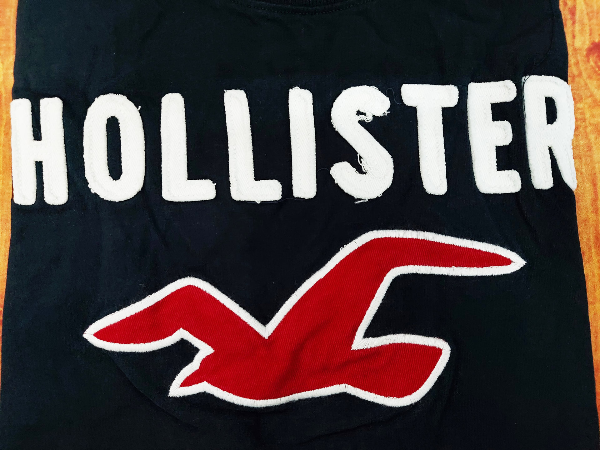 Áo thun Hollister Navy Classic