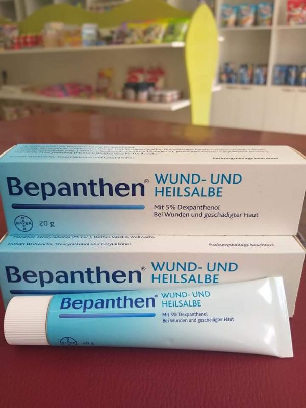 Kem chống và  hăm Bepanthen Đức 20g -