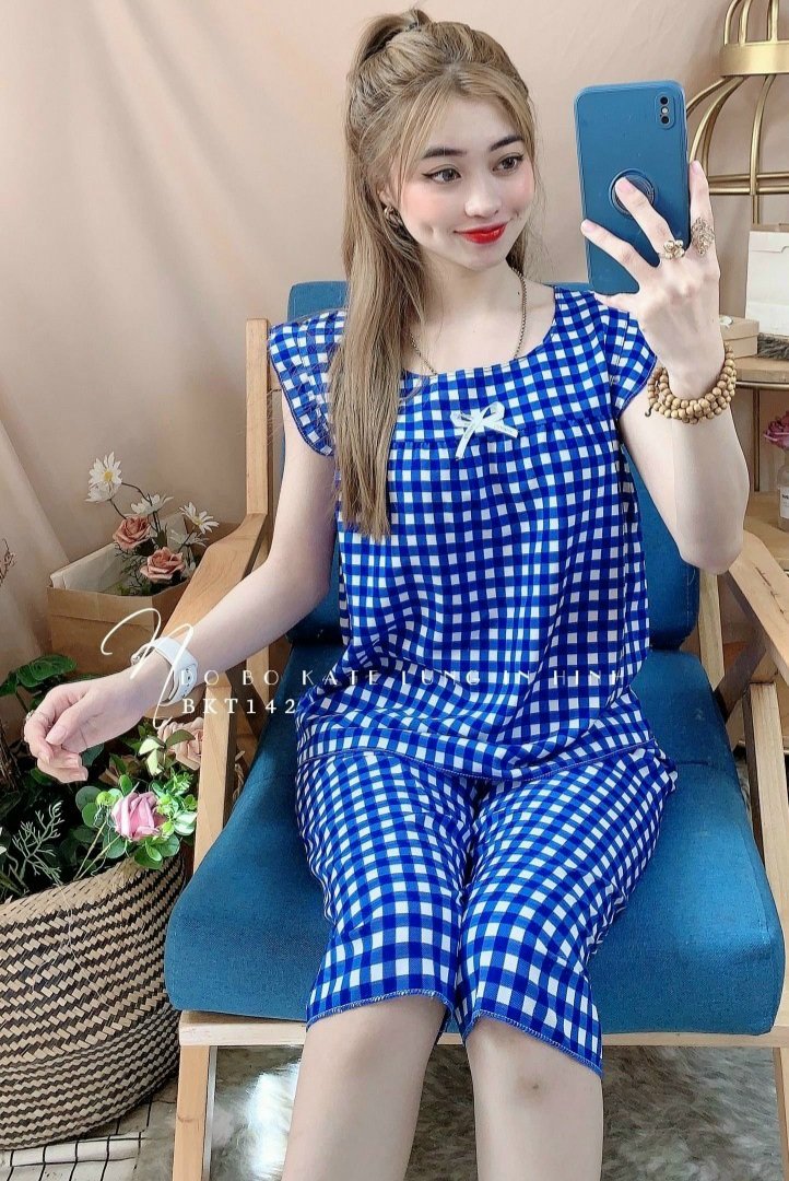 Đồ bộ mặc nhà kate lụa caro dễ thương
