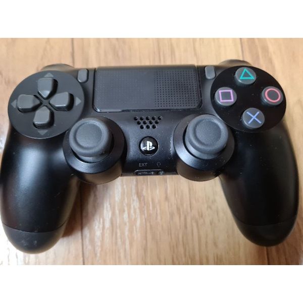 Tay cầm Ps4 xịn chính hãng.