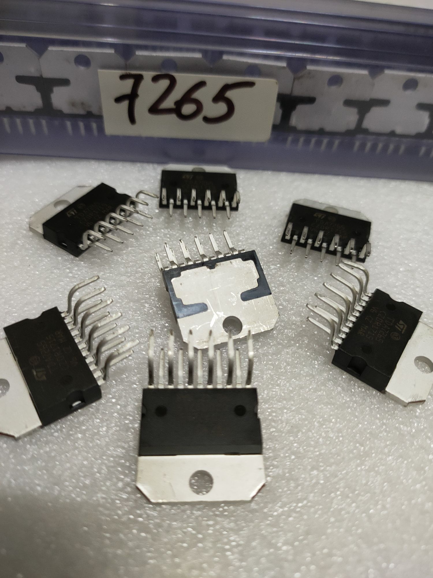 IC Công suất TDA 7265