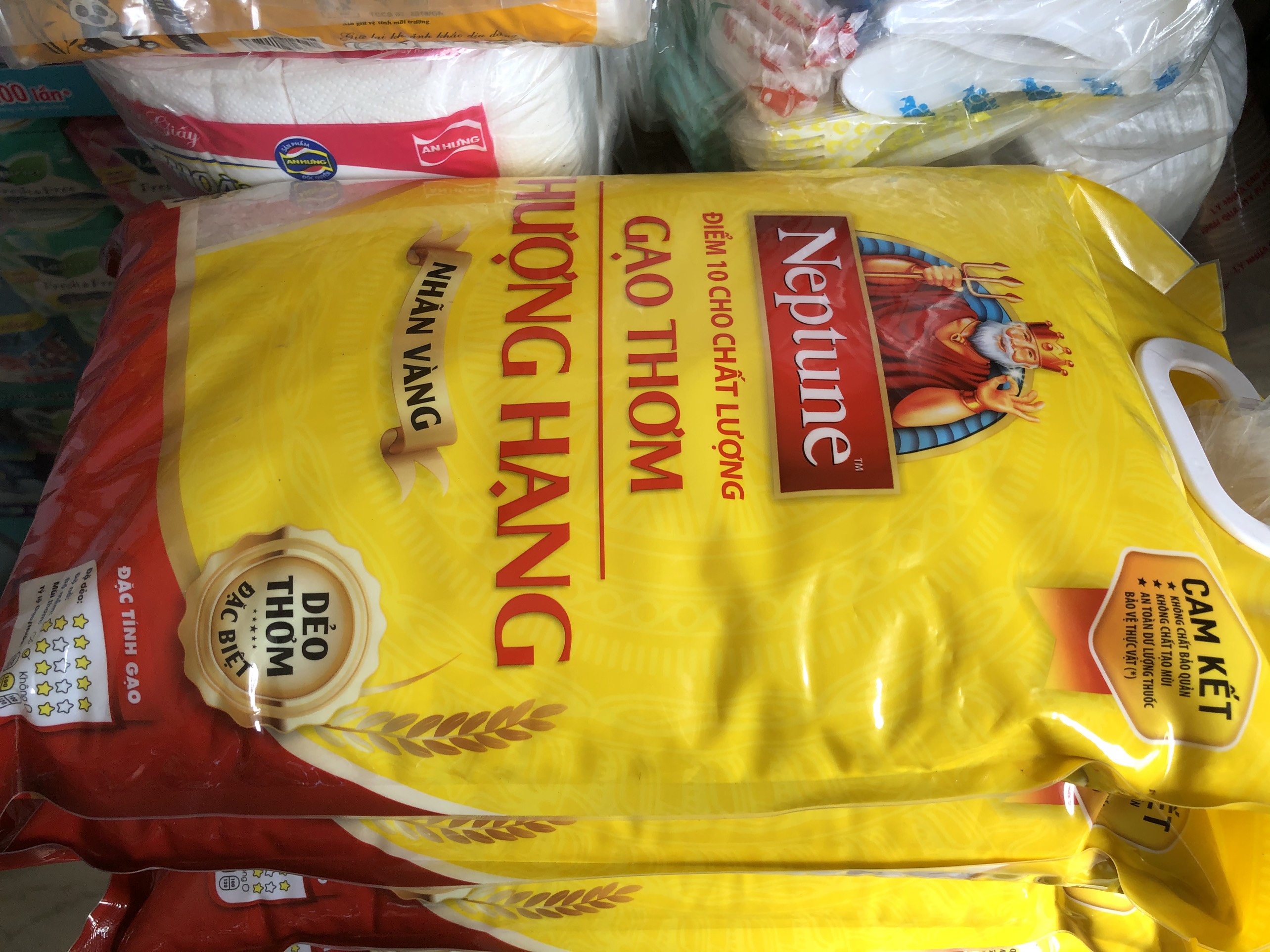 Gạo Thơm Thượng Hạng Neptune Nhãn Vàng 5kg