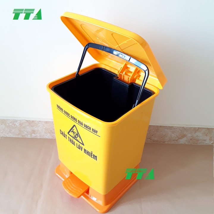 Thùng rác nhựa đạp chân dùng cho y tế