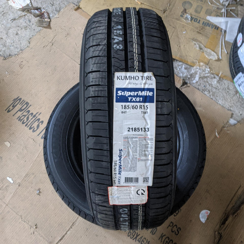 Lốp ô tô 185/60r15 kumho 84t tx61