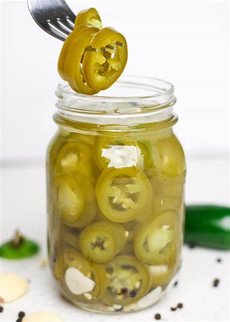 La Morena Pickled Jalapeno Peppers