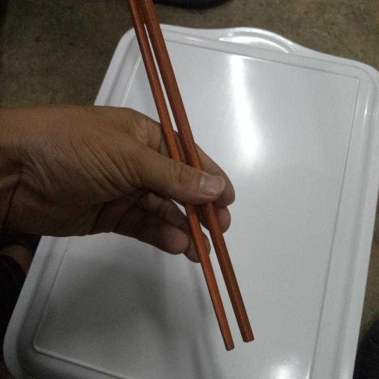 Set 30 đôi đũa gỗ trường sơn cao cấp