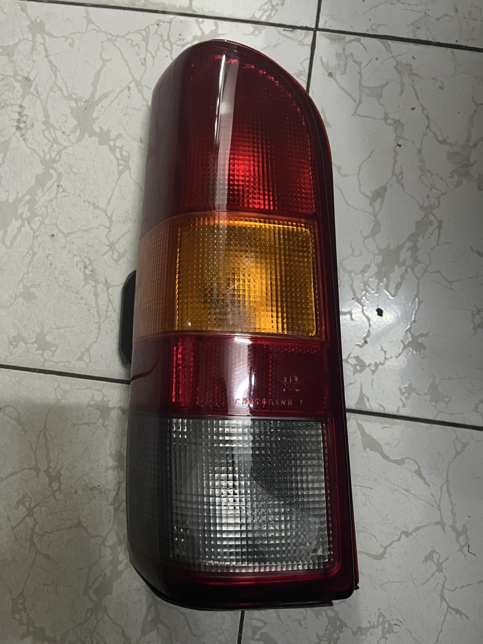 Đèn hậu sym v5