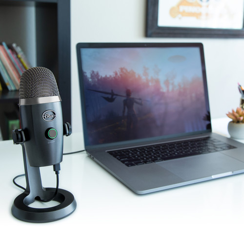 Mic thu âm Blue Yeti Nano Multi-Pattern USB Condenser Microphone (0406)