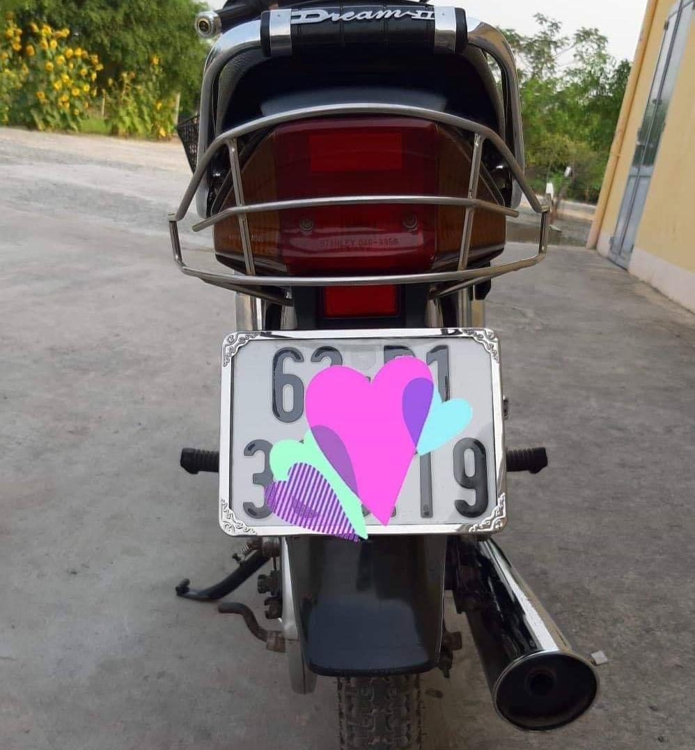 Trục bánh xe Dream