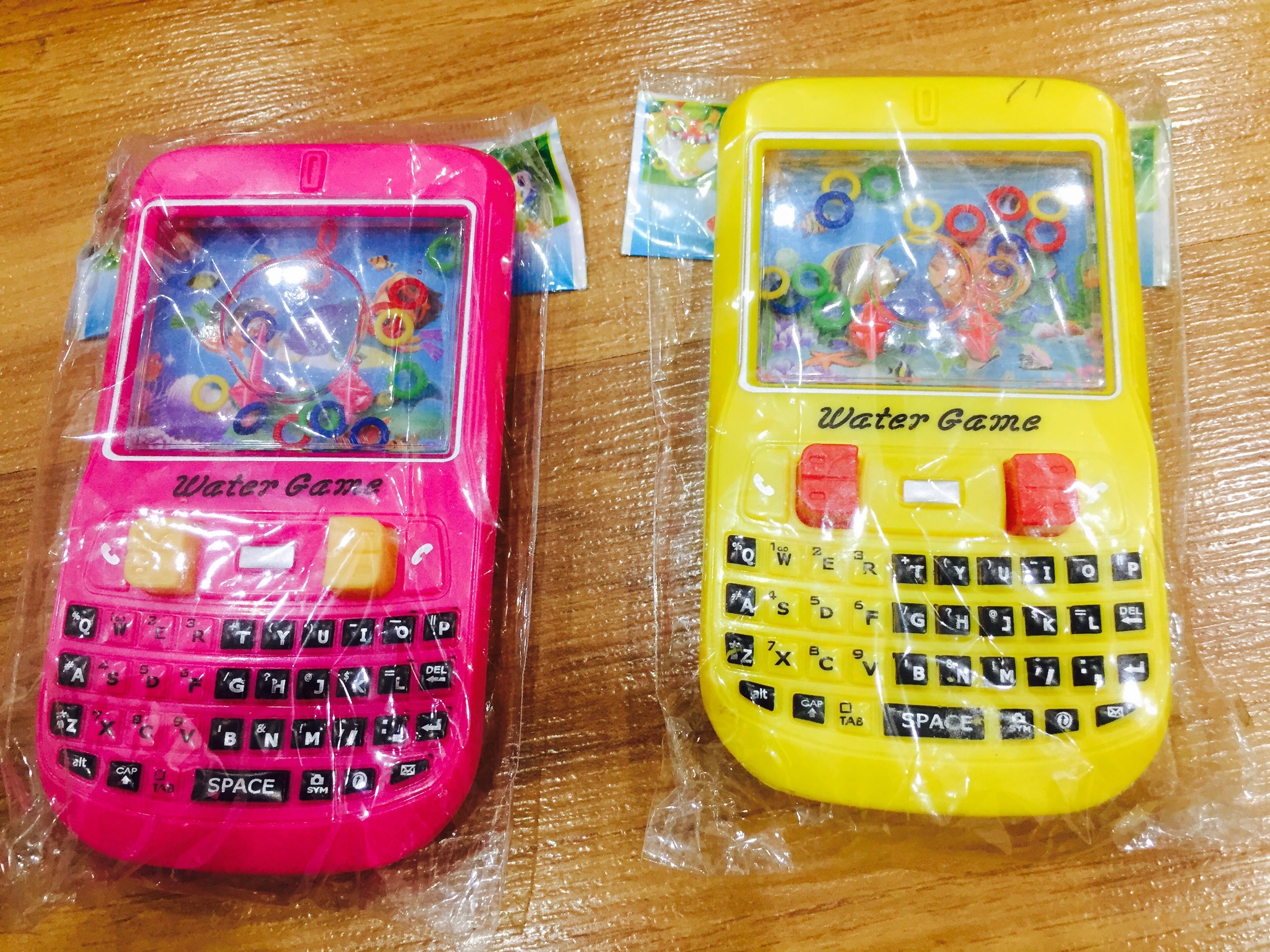 Combo 2 Đồ chơi bấm nước thả vòng cá heo trẻ em