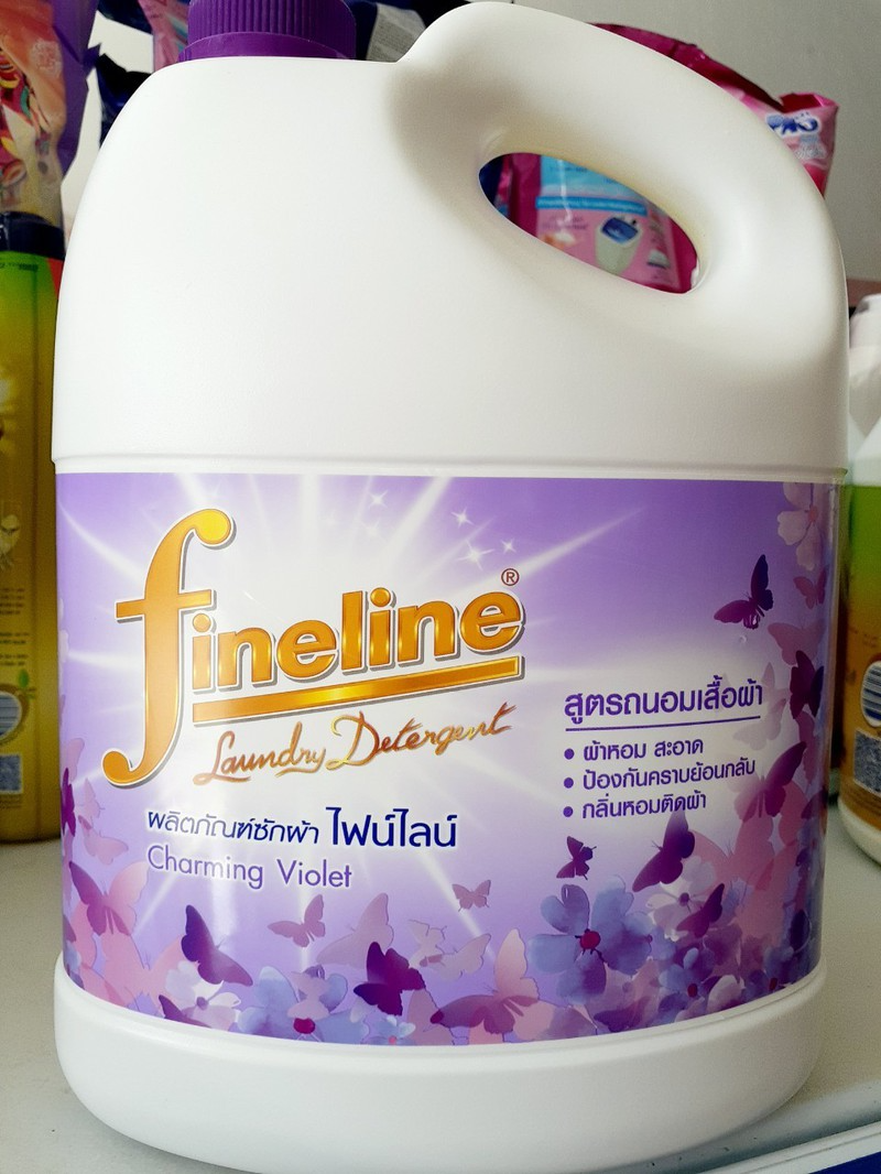 Nước giặt xả Fineline Thái Lan can 3000ml