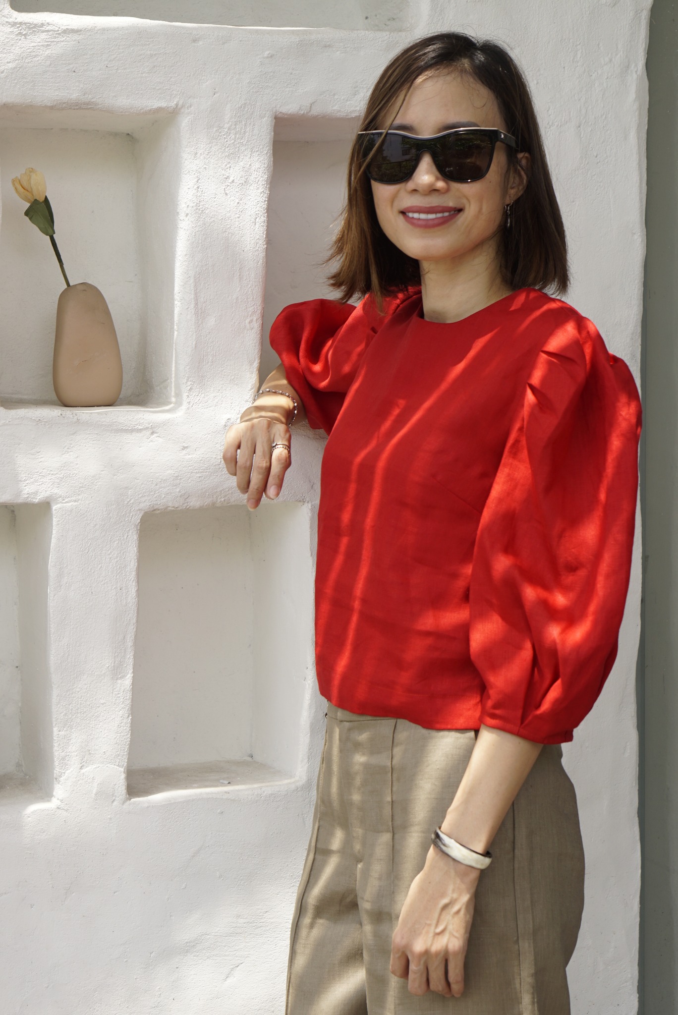 Áo top linen tay phồng RADIANT- MaxMessi