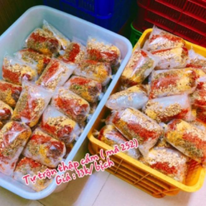 1 bịch bánh tráng trộn tự trộn
