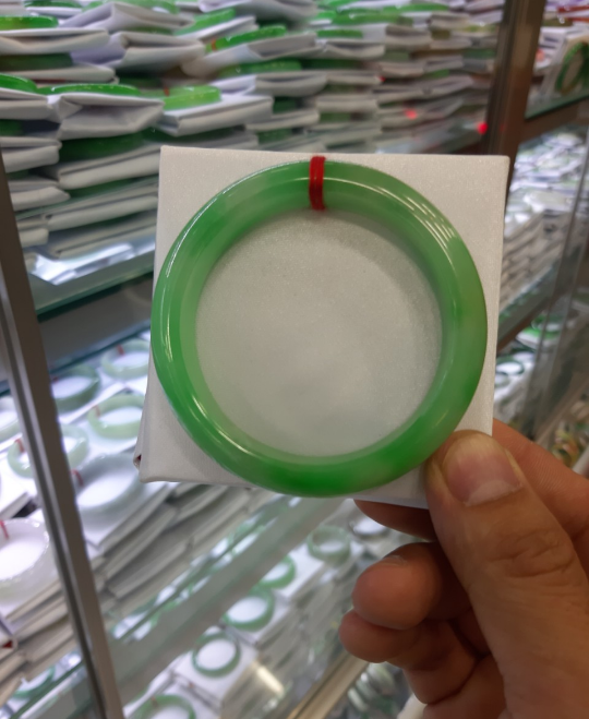[HCM]Vòng tay bản hẹ đá cẩm thạch lý xanh ngọc huyền ảohình thực tế cửa hàng 100%có tư vấn side