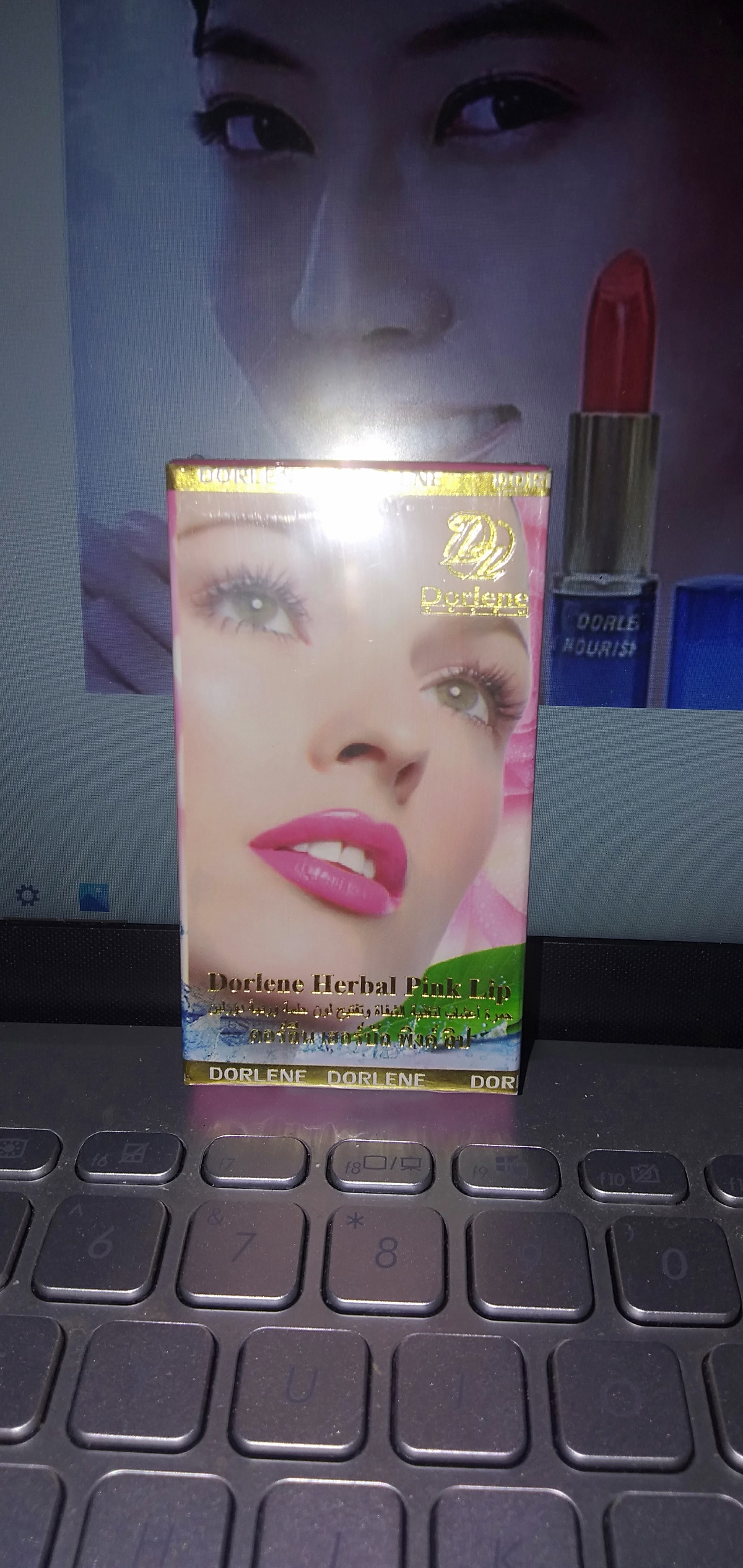 Son Dưỡng Dorlene Herbal Pink Lip Thái Lan