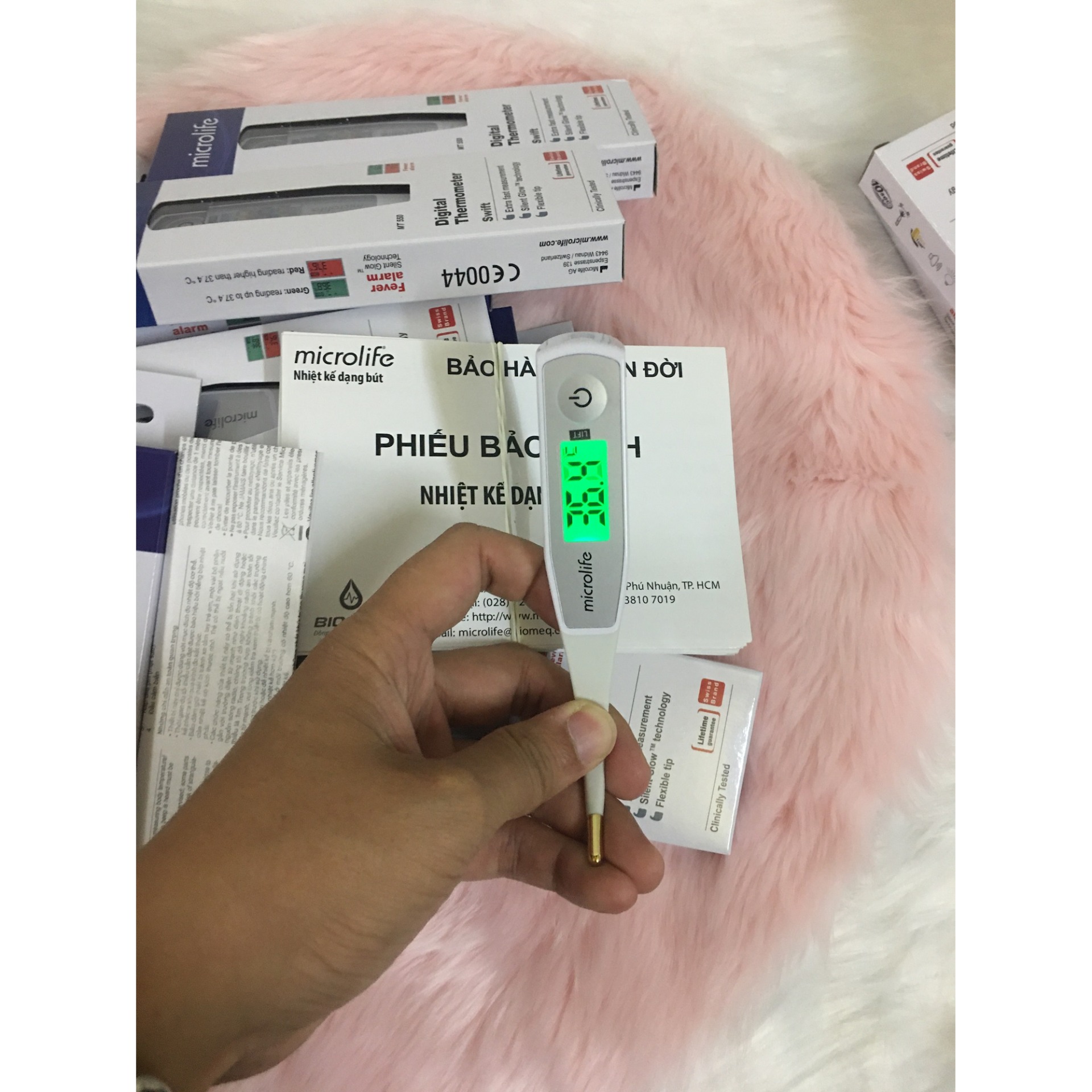 Nhiệt Kế Điện Tử Microlife MT550 Dạng Bút (Theo dõi thân nhiệt trong gia đình- báo sốt 10s)