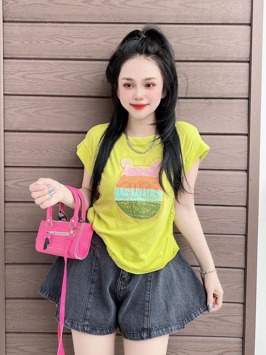 Áo thun Thái nữ dáng vừa phối chữ ( Mã CUTE phom vừa )