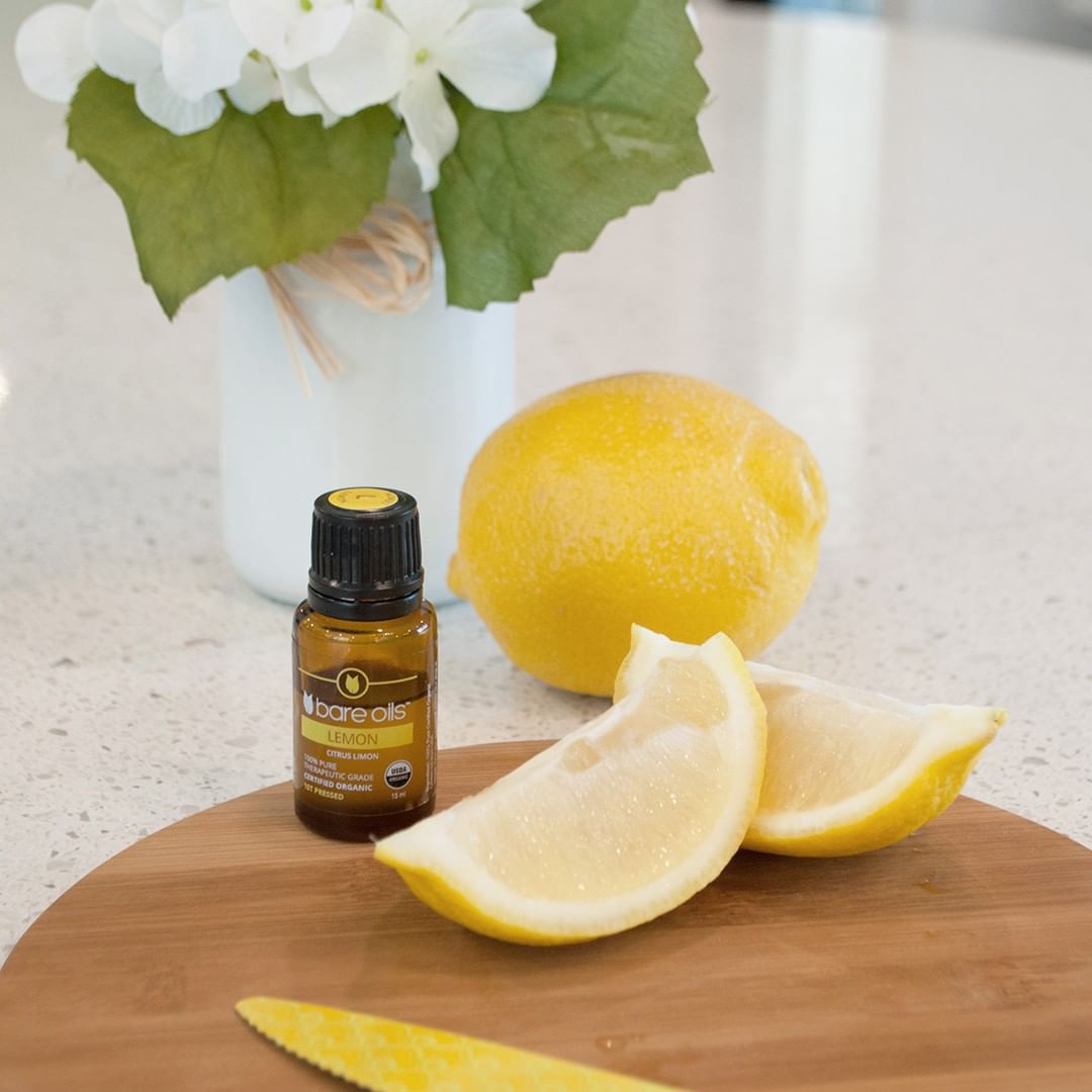 Tinh dầu chanh vàng - Lemon Essential Oil (Tinh dầu hữu cơ Bare Oils - USDA Organic) 15ml