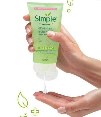 Sữa rửa mặt Simple Refreshing Facial Wash 150ml