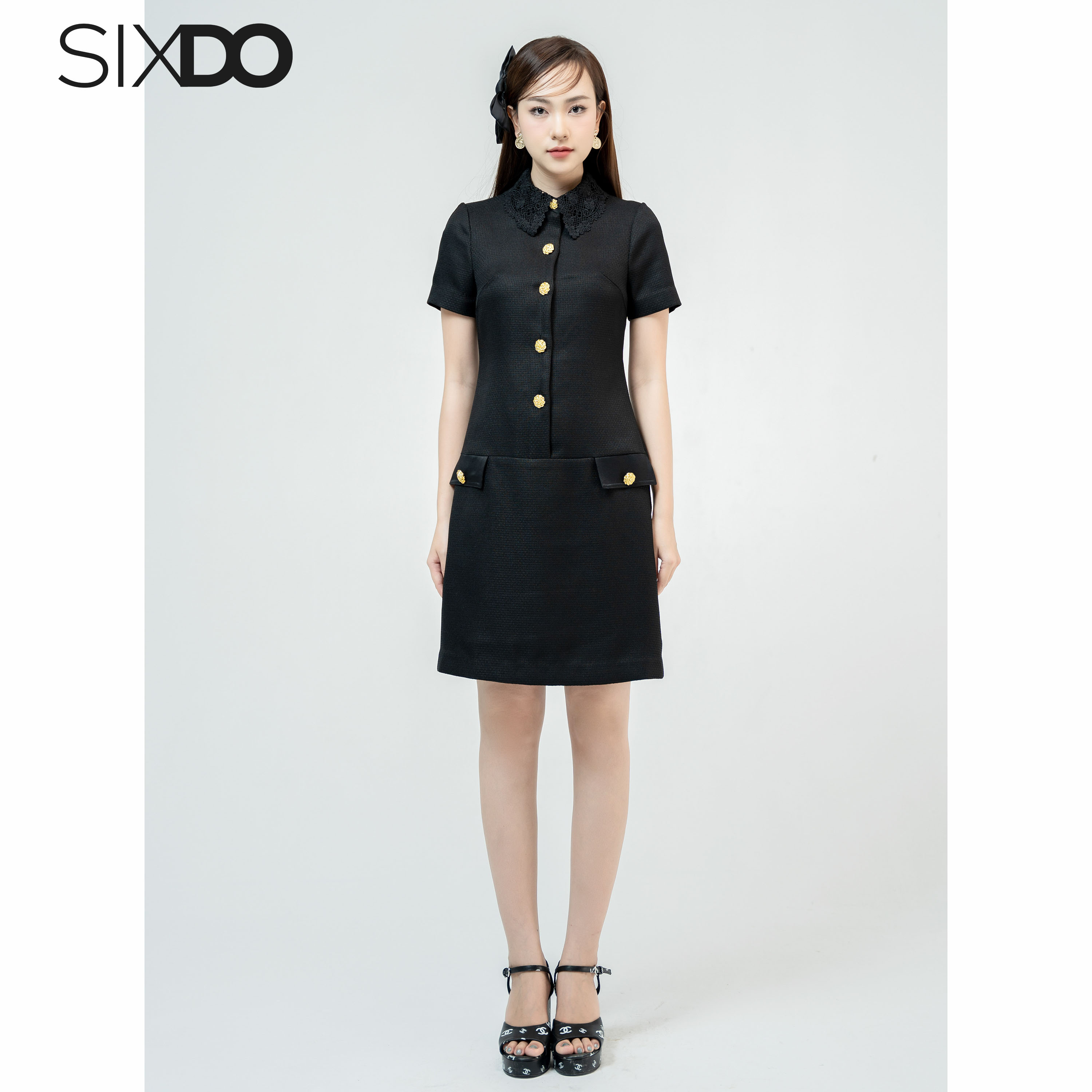 Đầm đen dáng A cổ ren SIXDO (Black Mini Dress With Lace Collar 1)