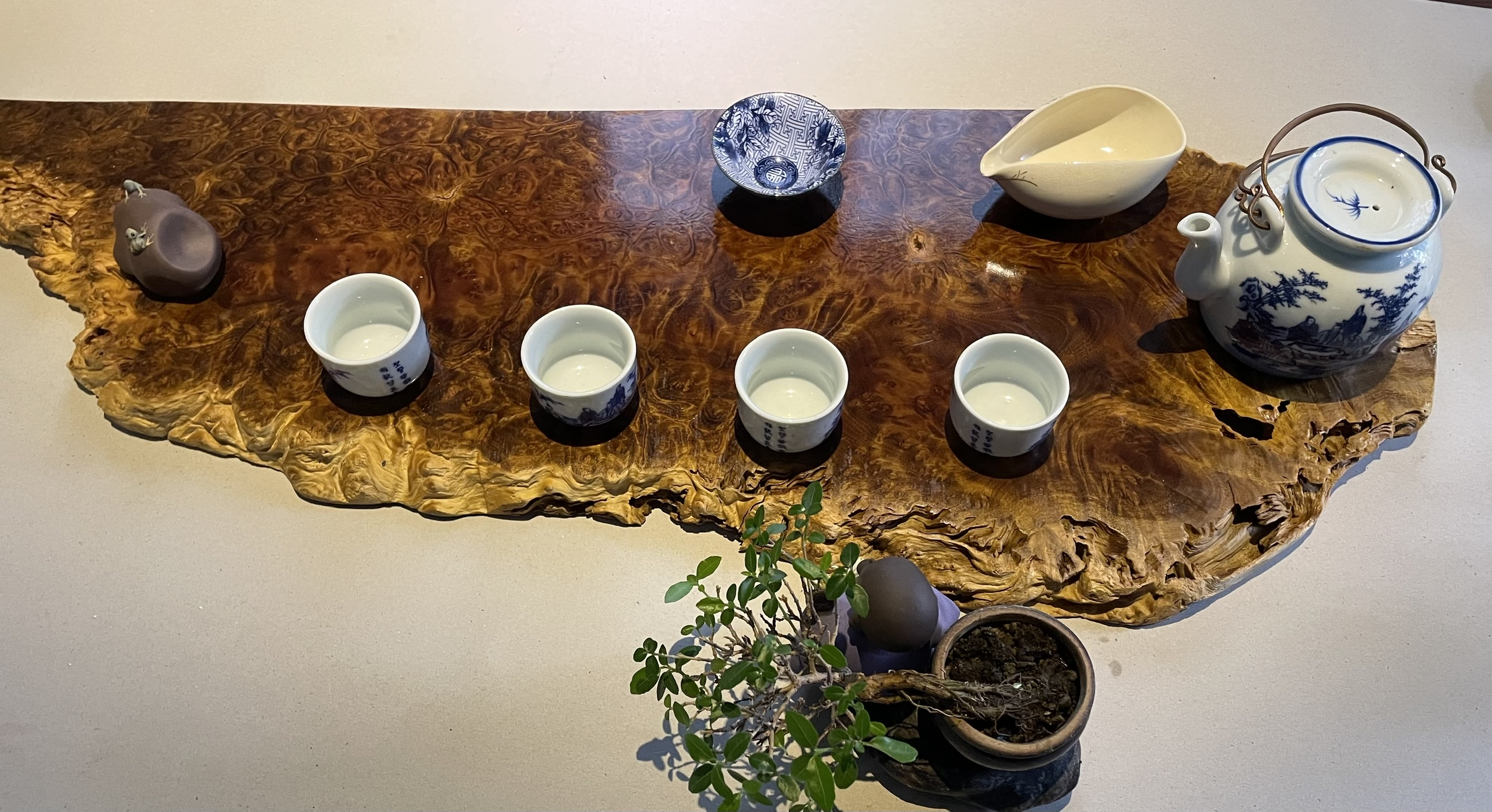 Khay Trà Gỗ Nu Nghiến 03
