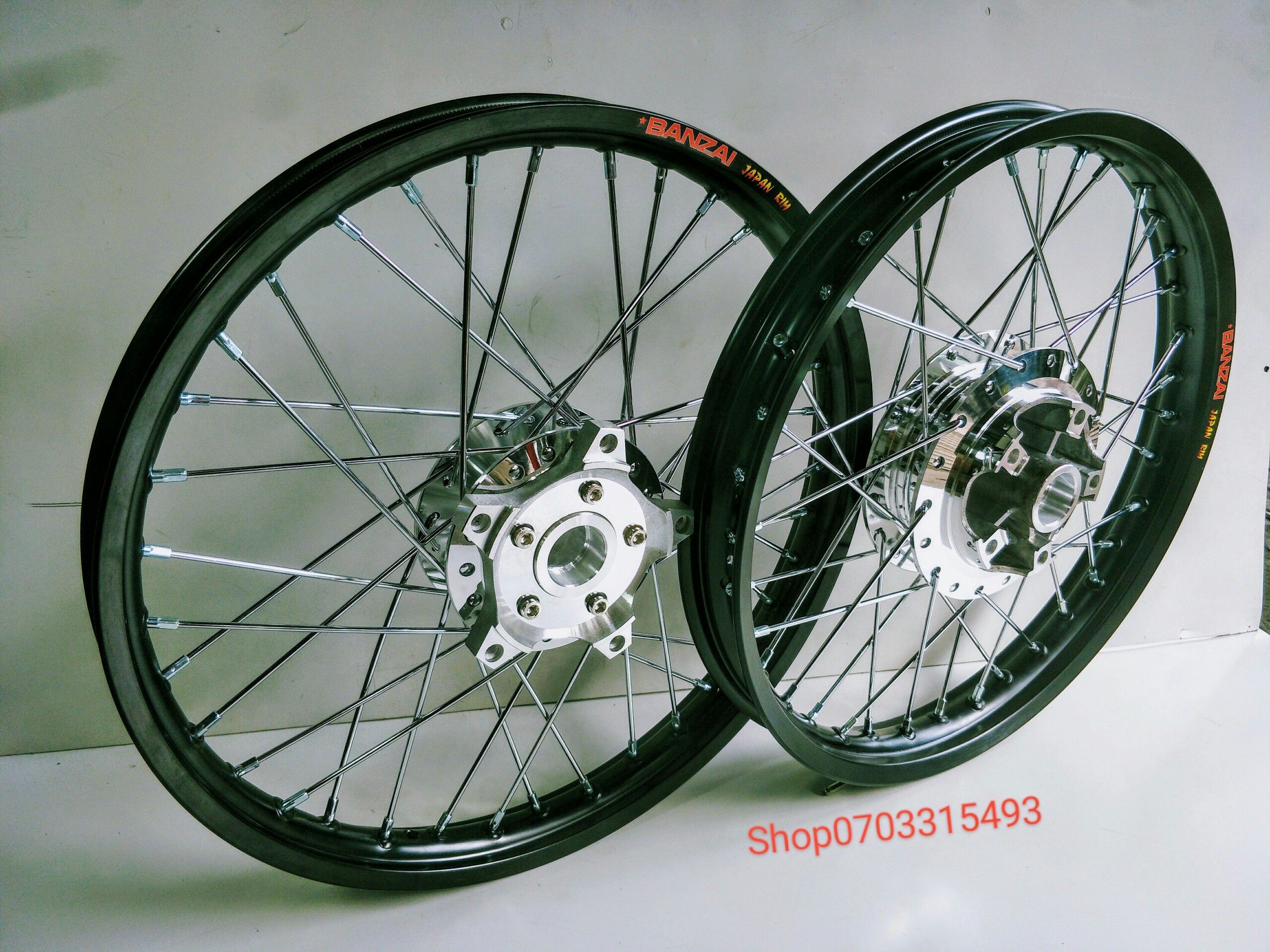 [HCM]Bánh căm EX 135 150 niền banzai đen 1.4 1.6