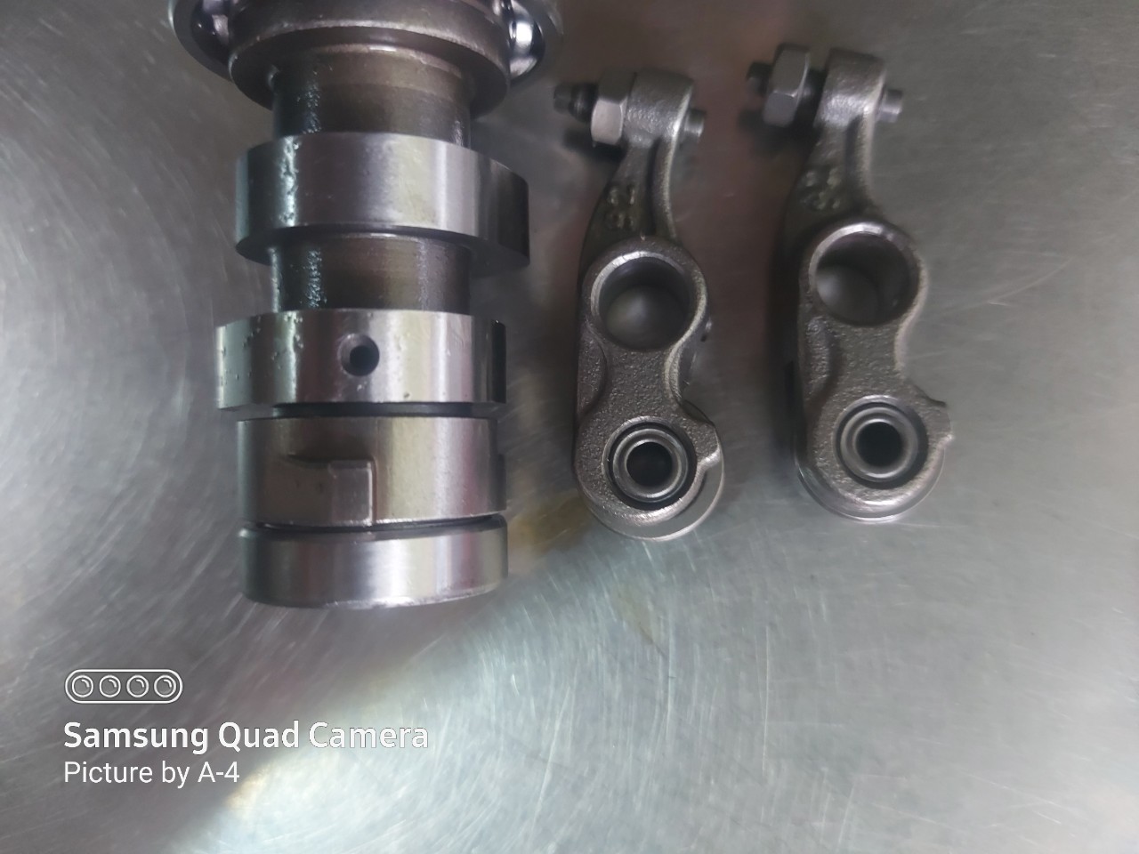 CAM CÒ FUTURE NEO 125 ( xăng cơ )