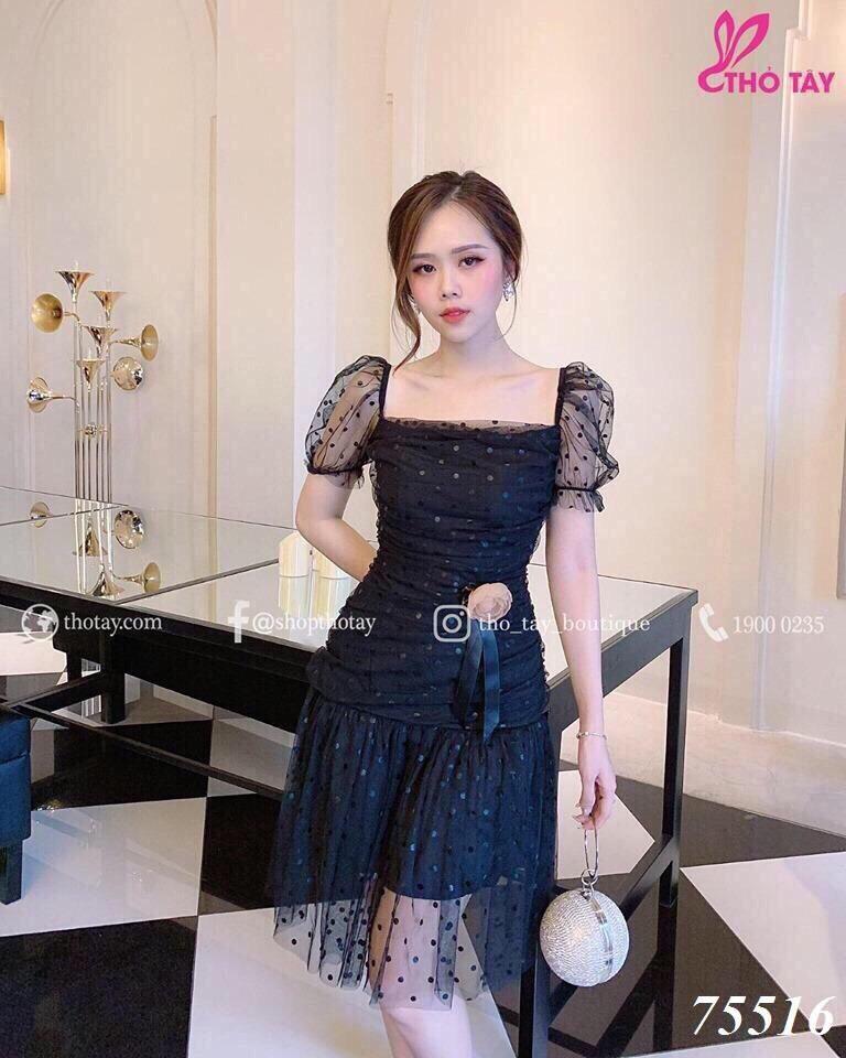 Đầm dự tiệc cổ vuông xinh xắn