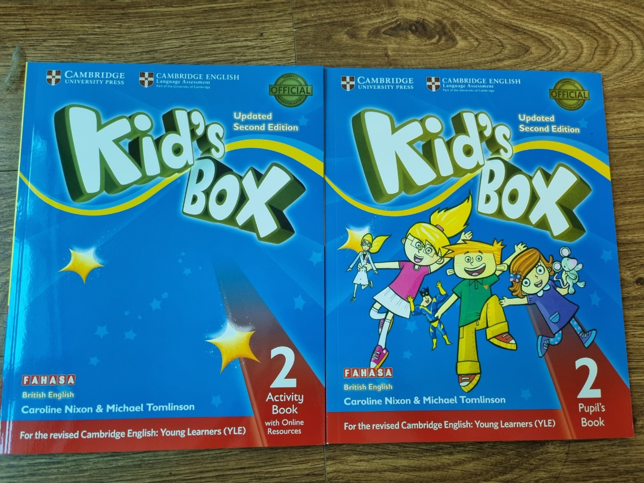 Bộ kid's box 2 cho bé bản second edition ( bộ 2 cuốn)