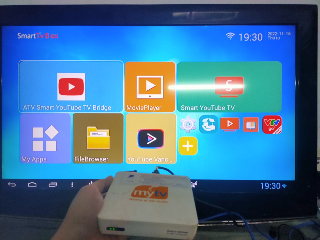 Smartbox 2 MyTV Android Setop box. Chip set: Amlogic s805 90%