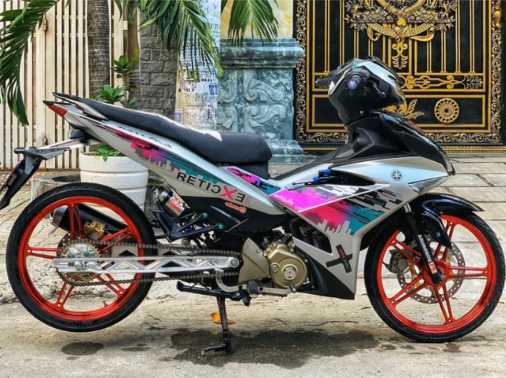 Tem chế exciter 150 thành phố 2020 tặng logo