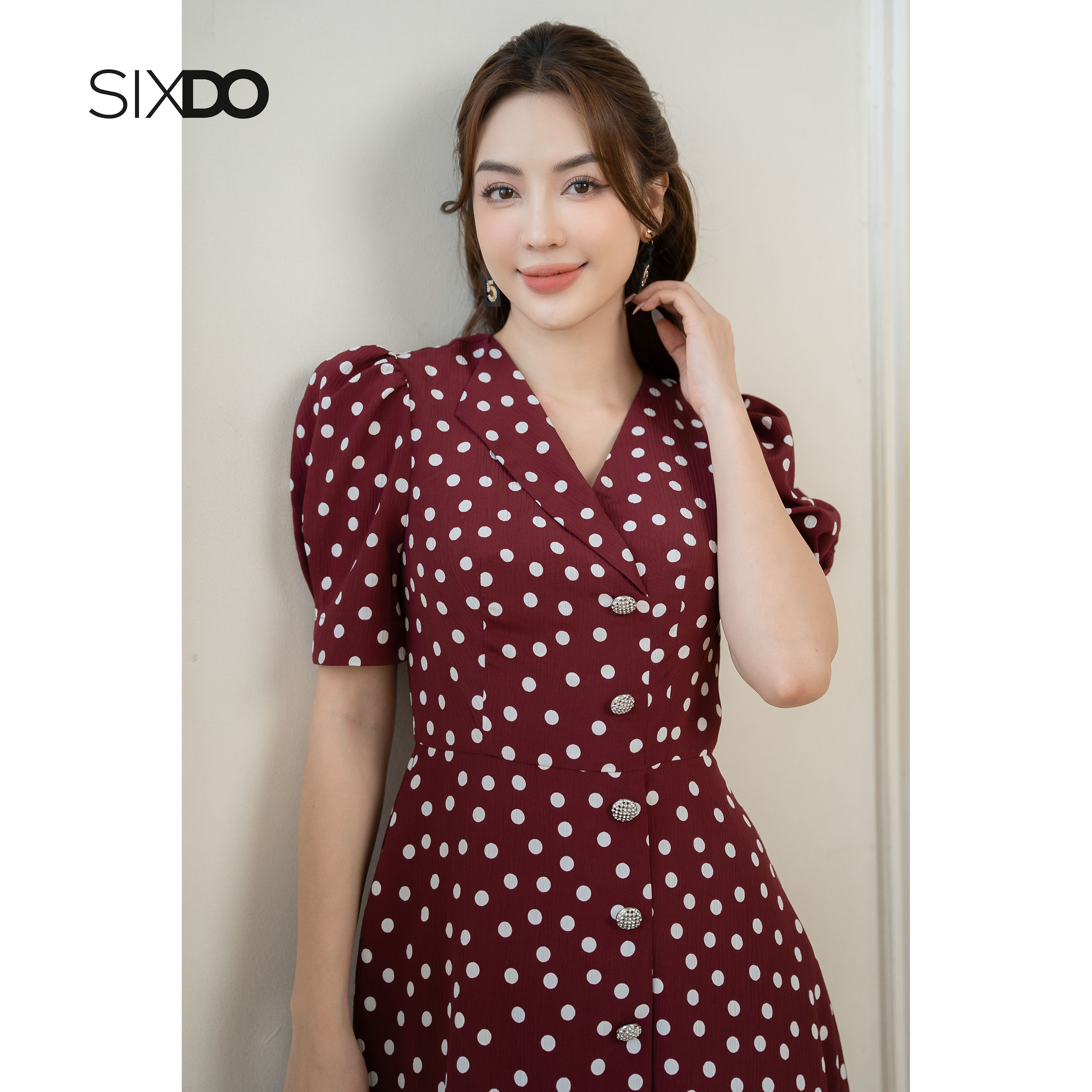 Đầm dệt thoi ngắn tay SIXDO (Mini Woven Dress)
