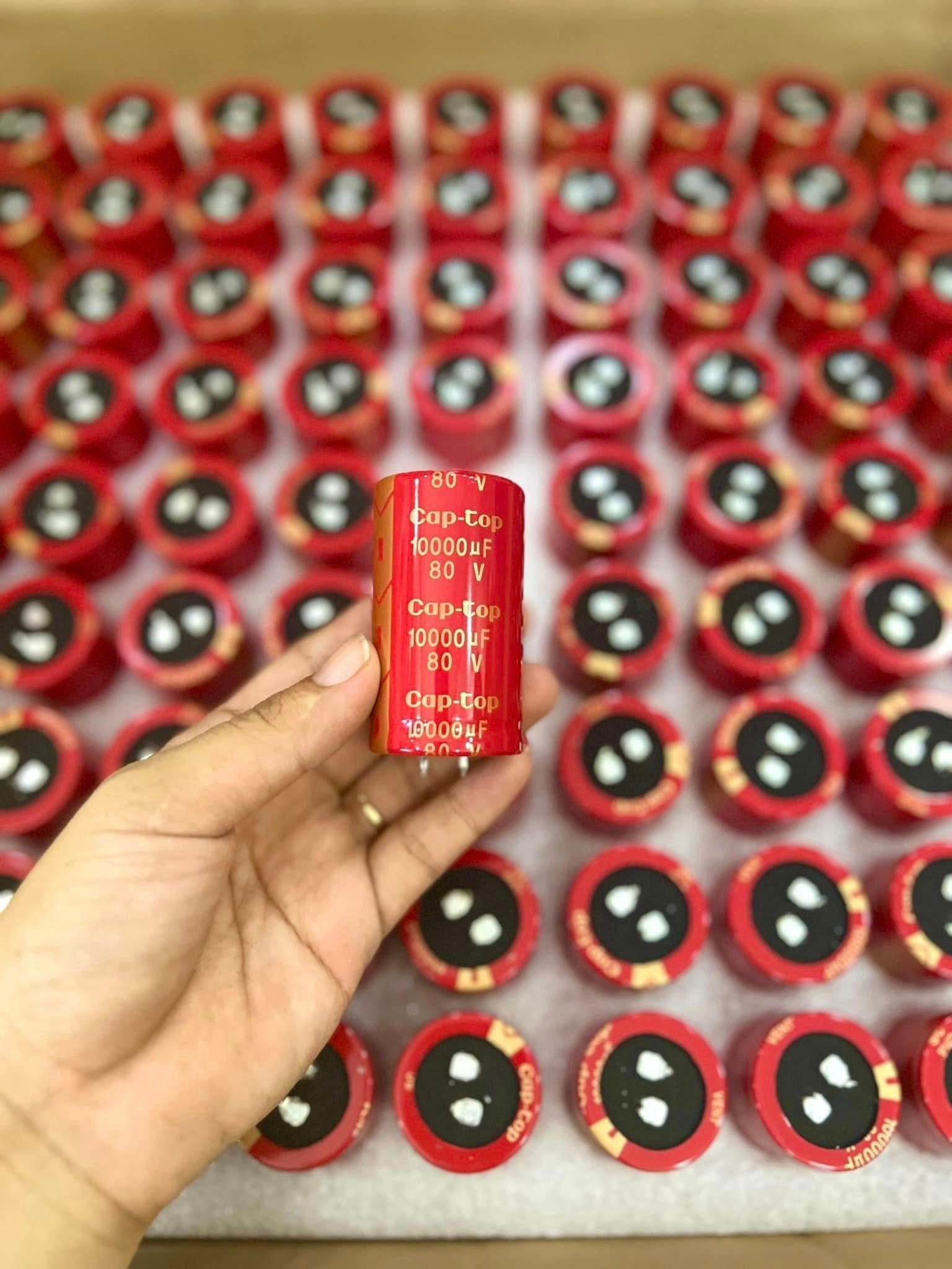 Tụ nguồn 80v 10000uF Cap-top 35x60cm