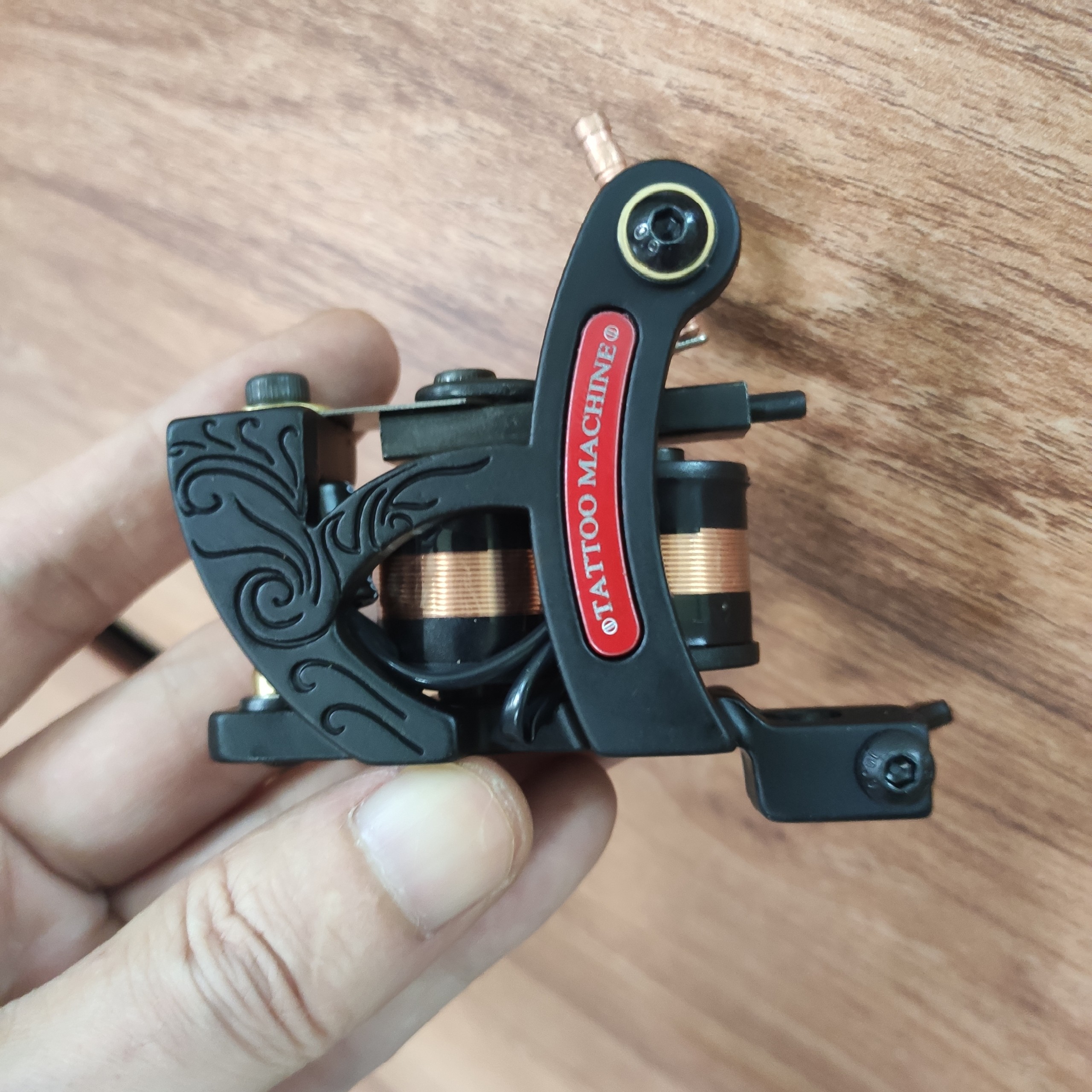 Máy Xăm Coil Trung Cấp , tặng tay cầm + bộ lục giác