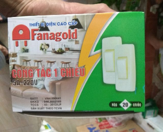 COM BO 20 chiếc công tắc