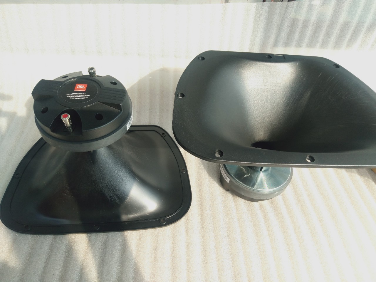 combo 1 loa treble 450 jbl và phễu 6012