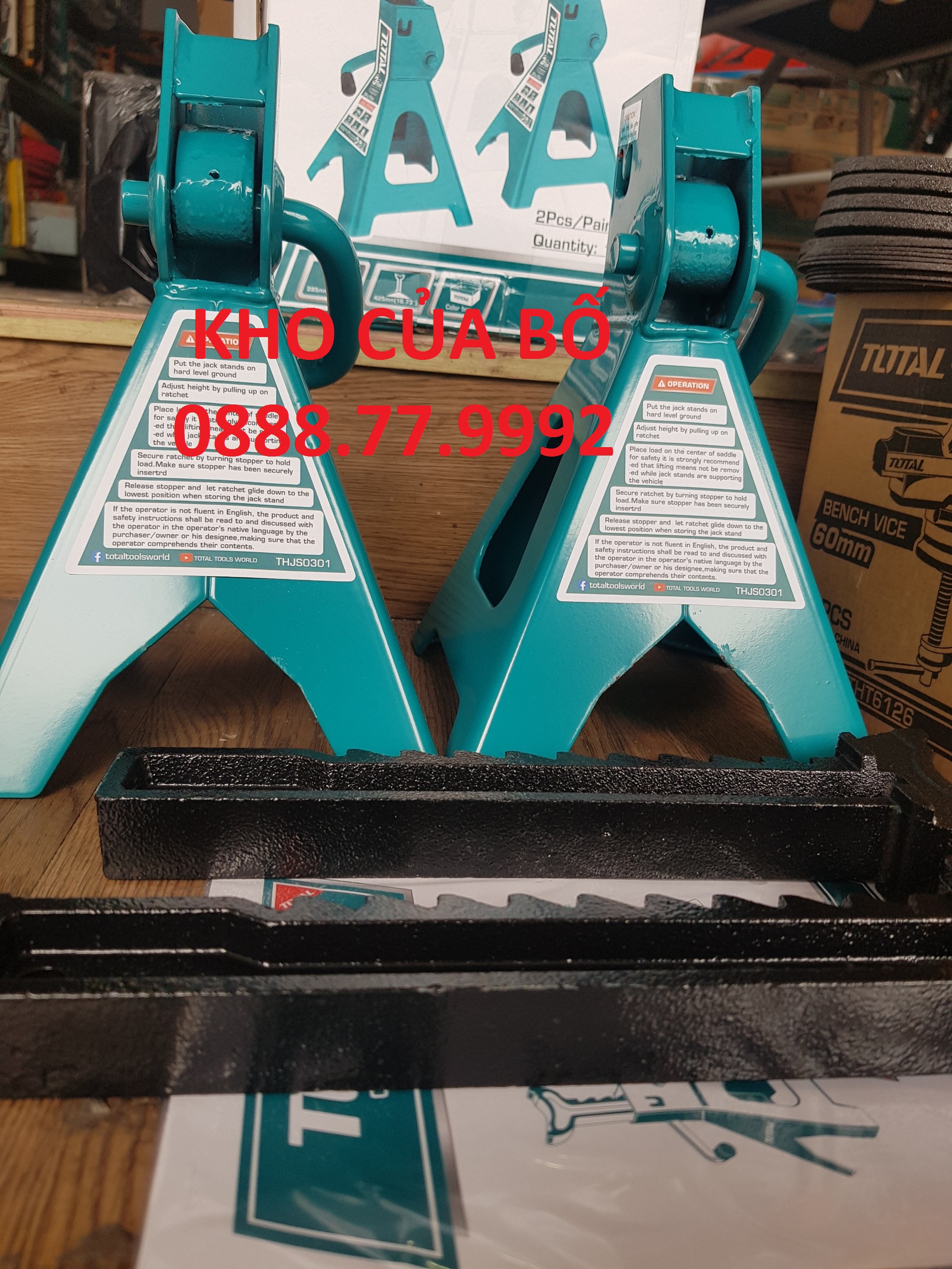 Đội kê 3 tấn Total THJS0301