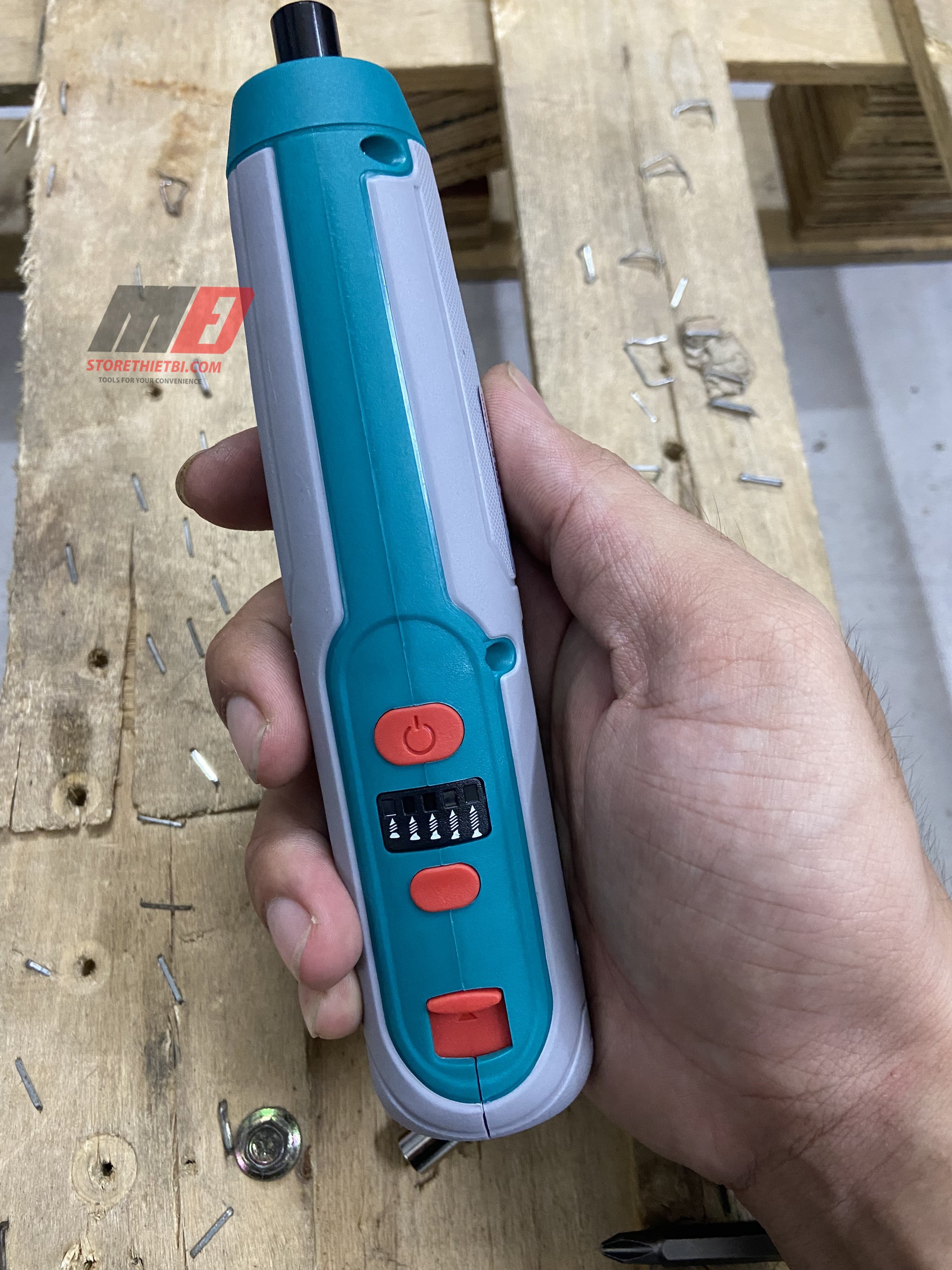 TSDLI0423 Máy siết vít dùng pin 4v Total