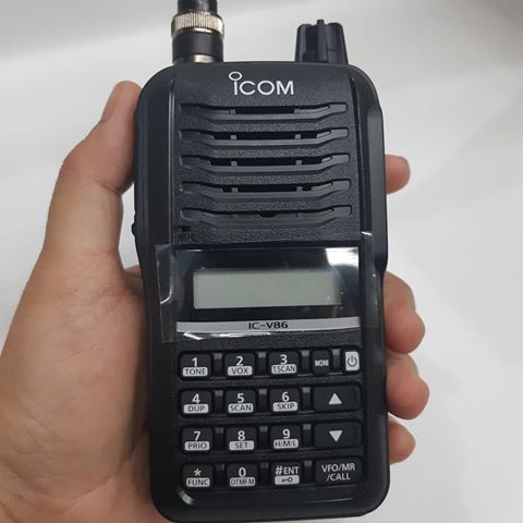 Máy bộ đàm ICOM IC U86